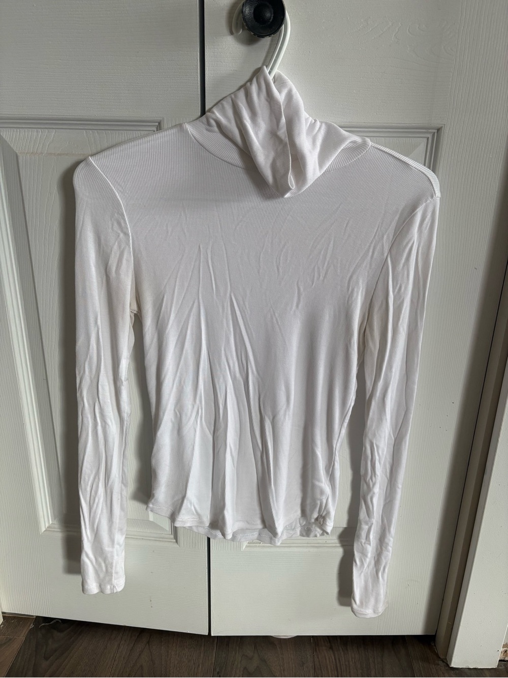 Sunday Best White Long-Sleeve Lightweight Turtleneck Top